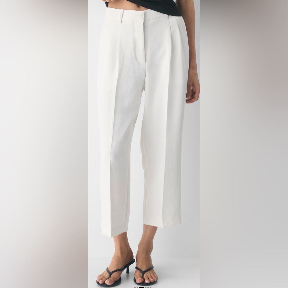 ARITZIA The Effortless Pant Cropped - Crepette